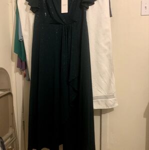 Elegant Dark Green Evening Dress - Size 18 - Brand New with Tags!